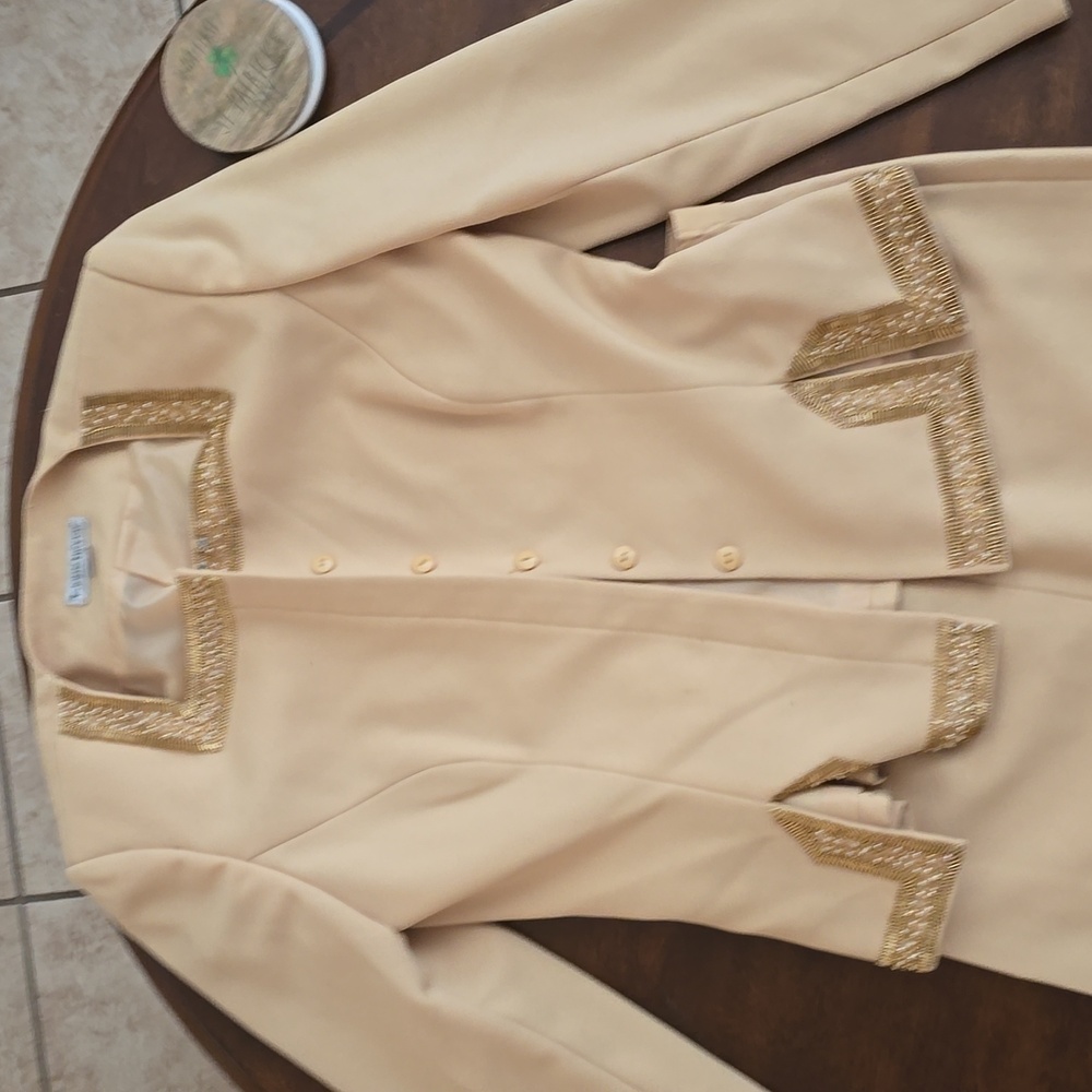 SKIRT SUIT